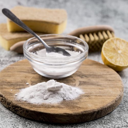 organic-house-cleaners-with-baking-soda-powder